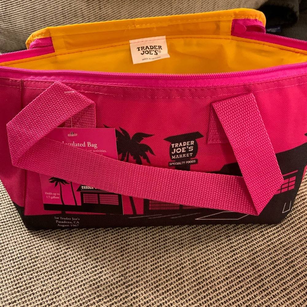 Trader Joe’s Mini Insulated Tote Bag Magenta